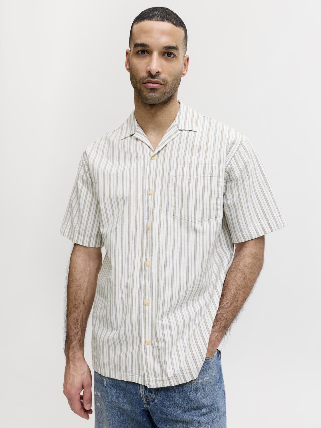 model_shot-creative